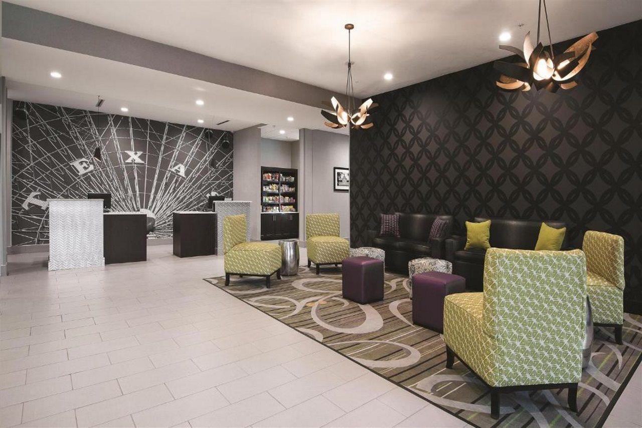 La Quinta Inn & Suites By Wyndham Lv Tropicana Stadium Las Vegas Kültér fotó
