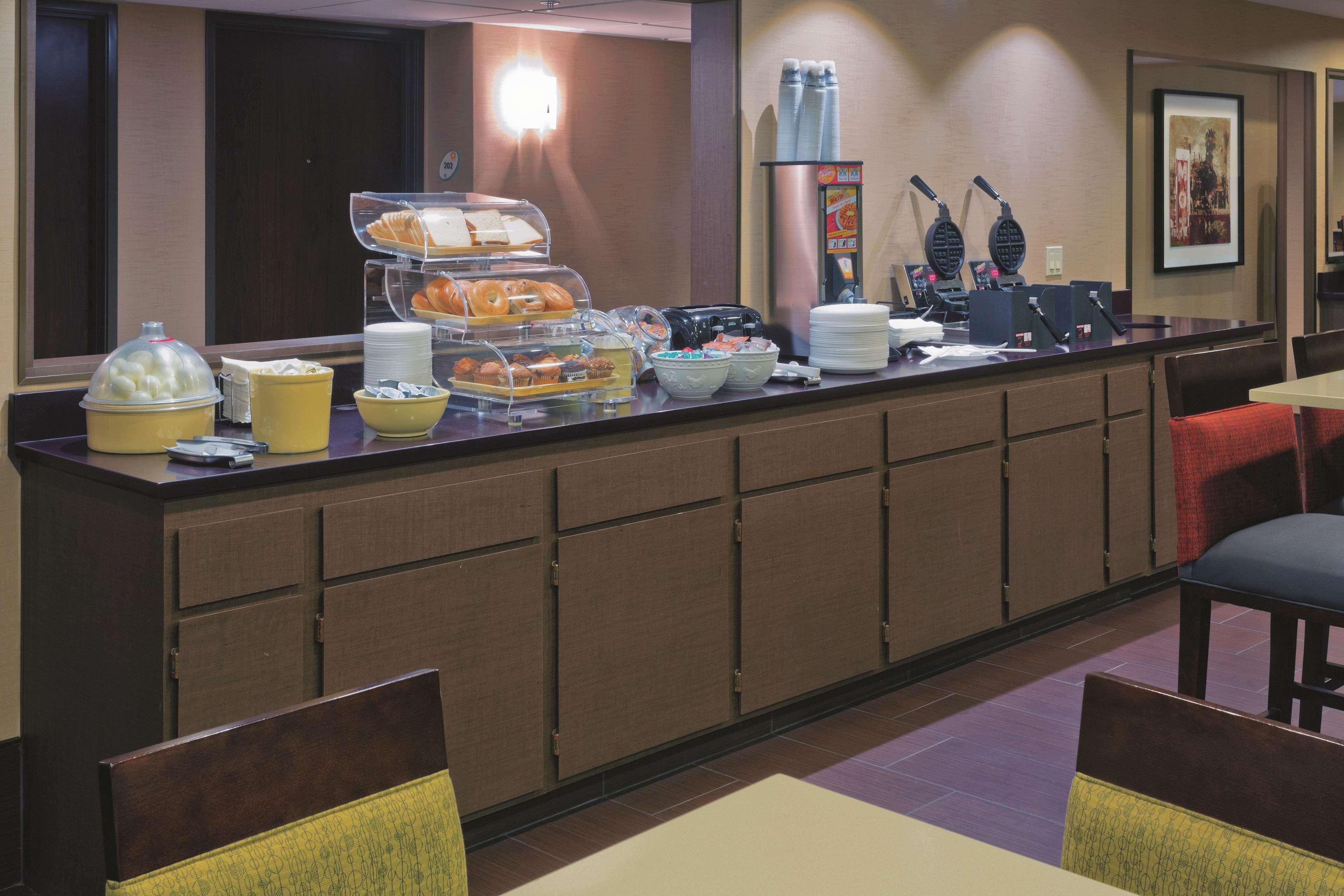 La Quinta Inn & Suites By Wyndham Lv Tropicana Stadium Las Vegas Kültér fotó