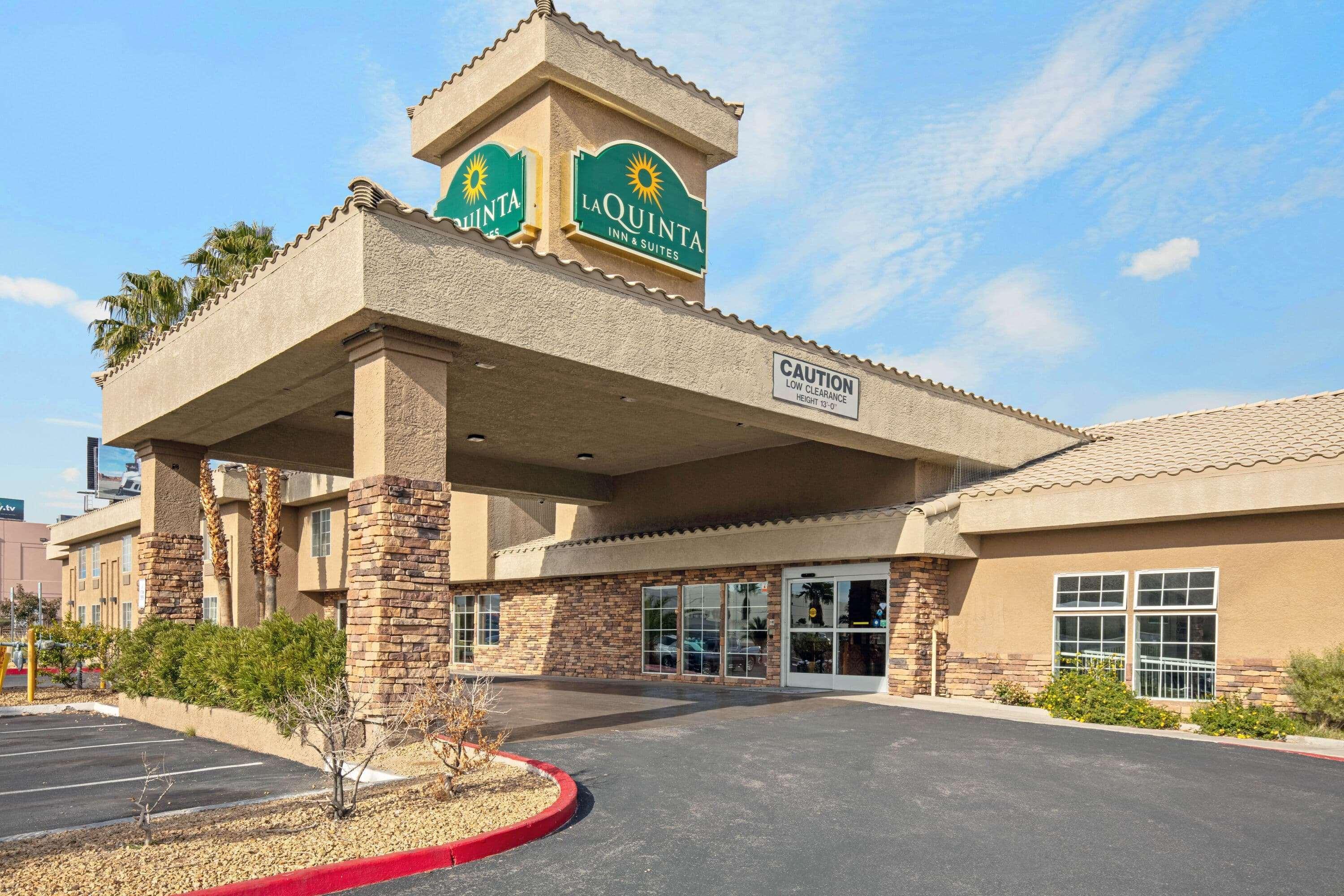 La Quinta Inn & Suites By Wyndham Lv Tropicana Stadium Las Vegas Kültér fotó