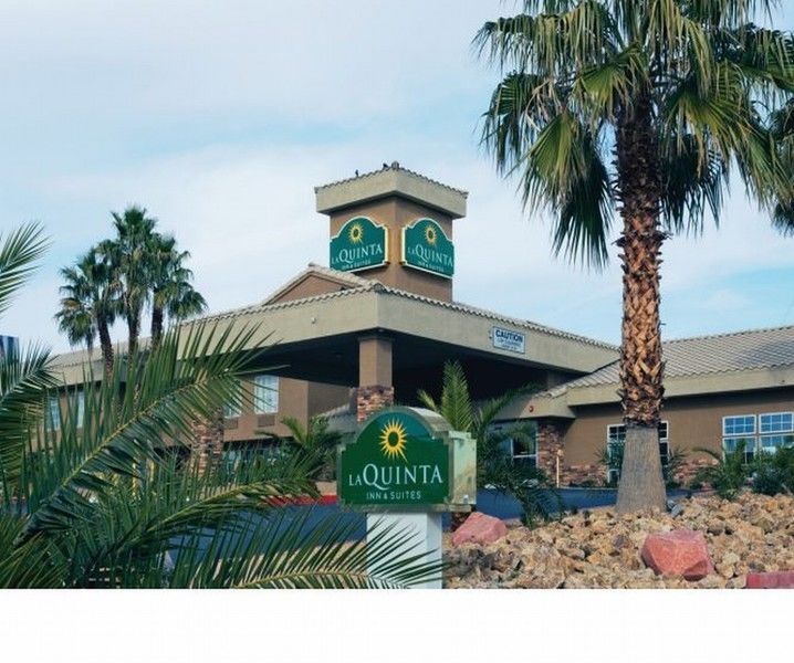 La Quinta Inn & Suites By Wyndham Lv Tropicana Stadium Las Vegas Kültér fotó